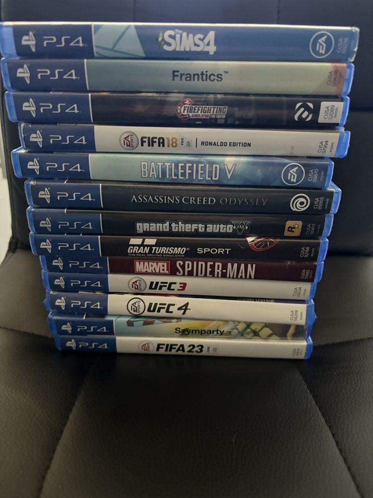 Gry ps4 spiderman ufc fifa assasin
