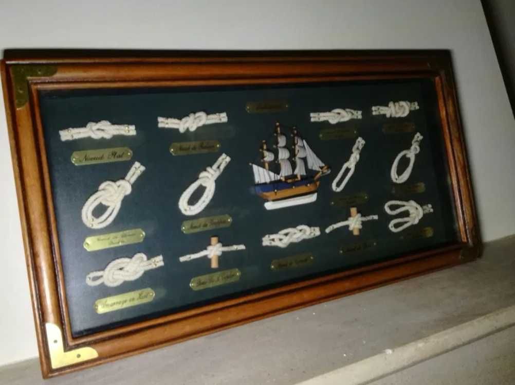 Quadro com nós de marinheiro.