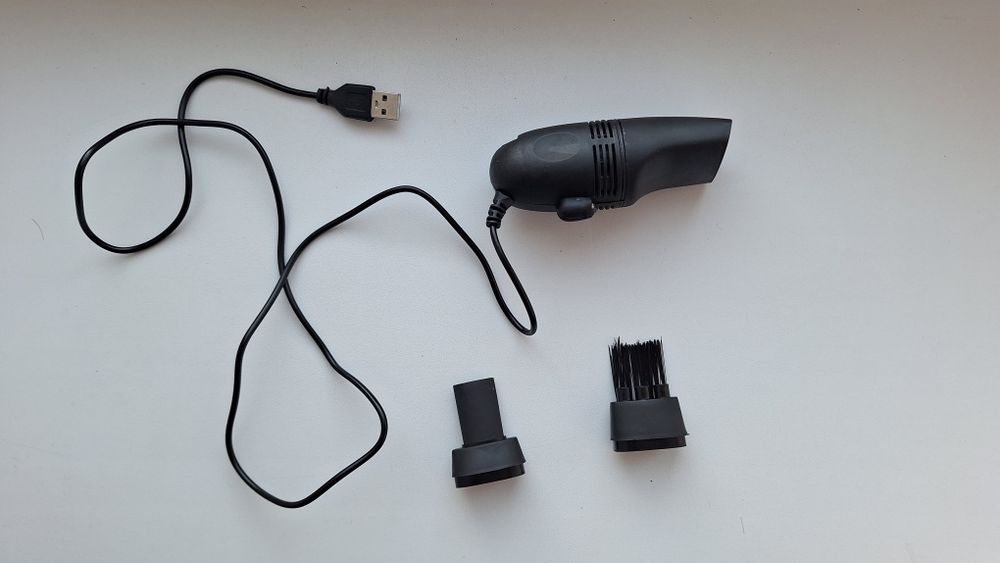Міні USB пилосос
