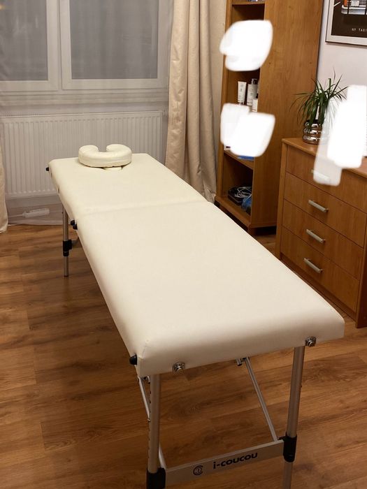 Lóżko do masażu kosmetyczne  aluminiowe kremowe