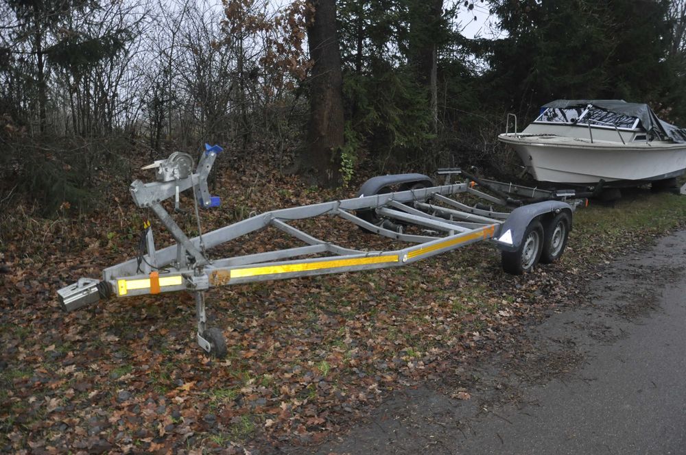 przyczepa podlodziowa dmc 2500 okazja