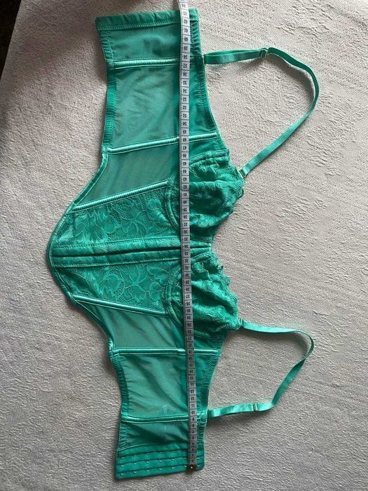 бюстгалтер корсет primark 32A