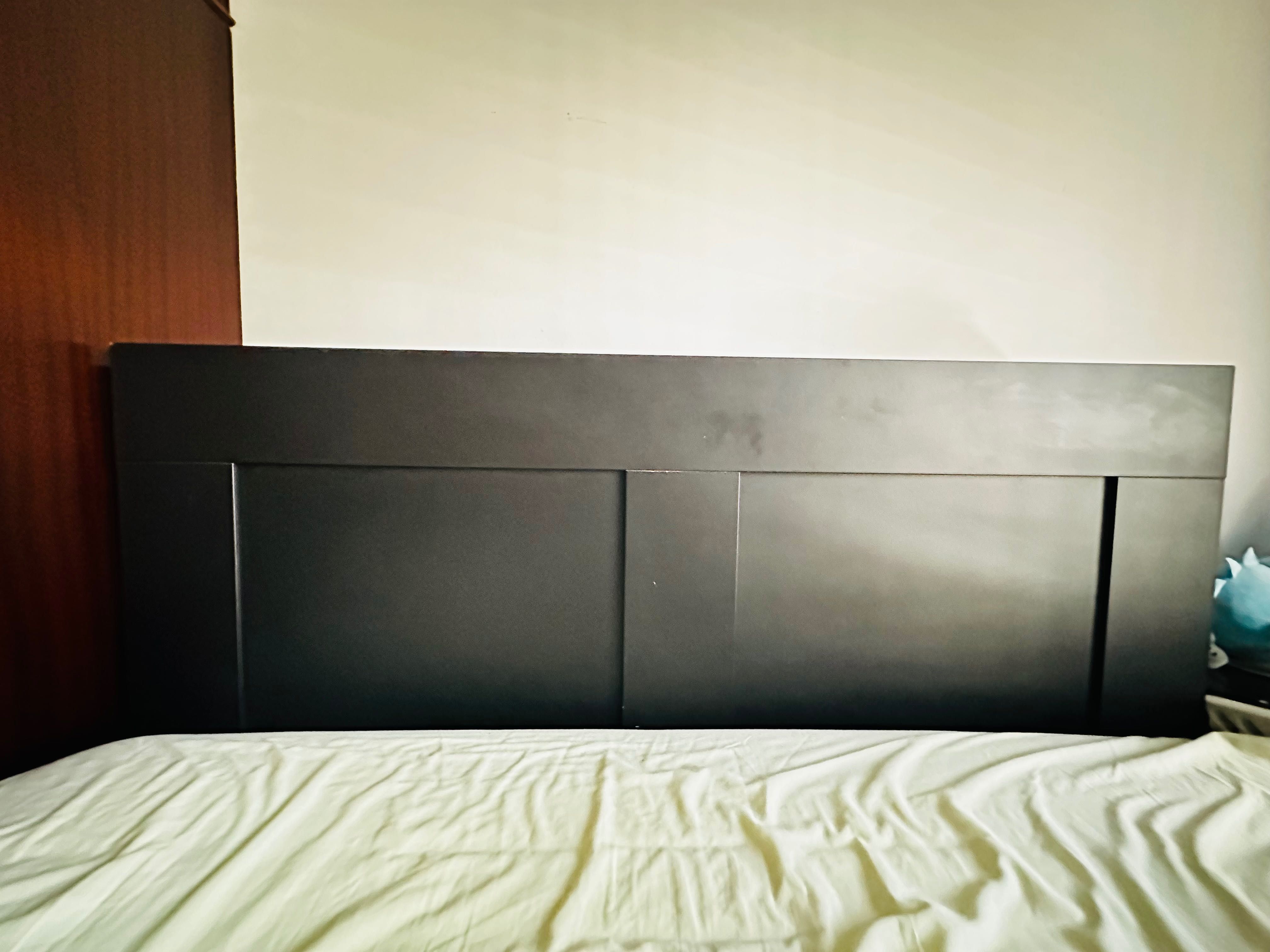 Cama Completa + cômoda + Kallax