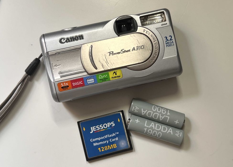 Canon Power Shot A310 Aparat cyfrowy Zestaw retro Y2K