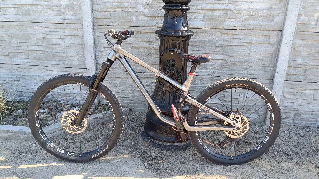 rama commencal meta tr 29 L