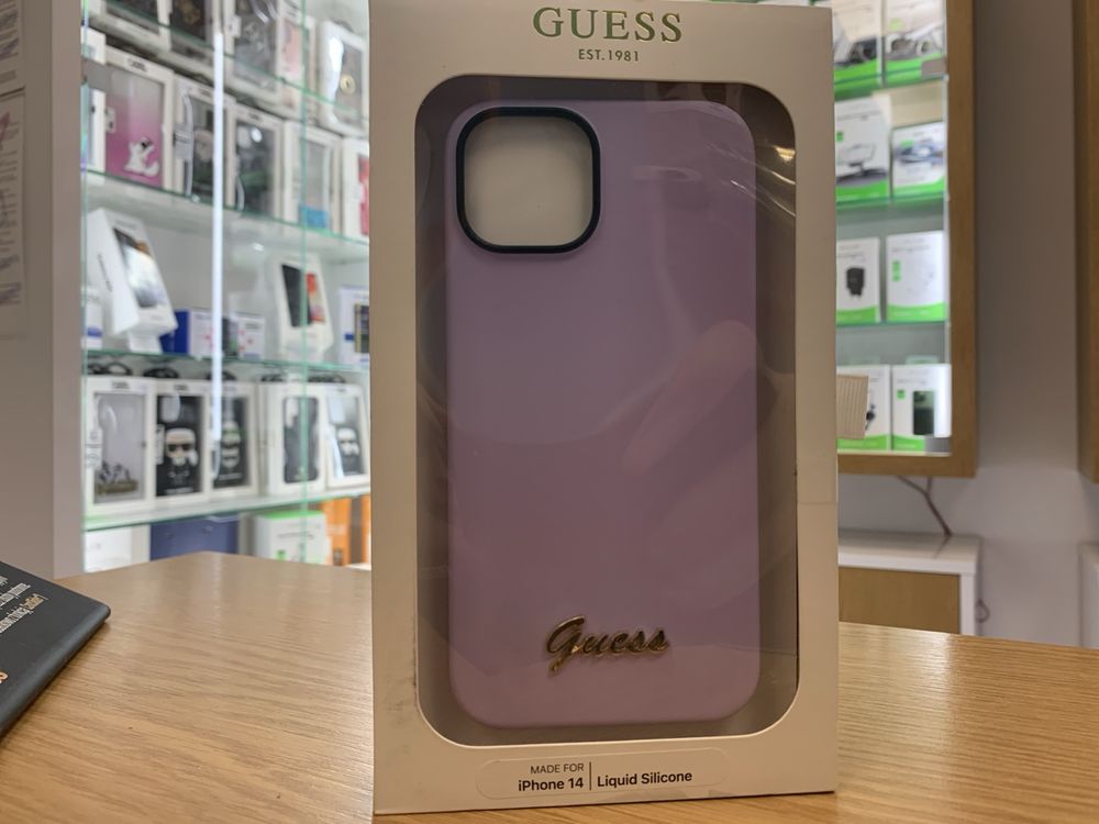 Etui Guess iPhone 14 / 13 *rozne rodzaje*
