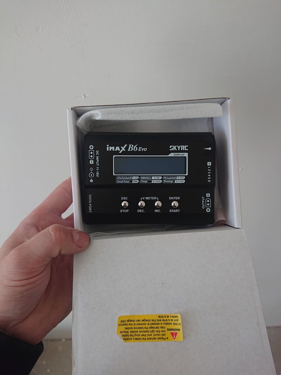 SkyRS imax B6 EVO