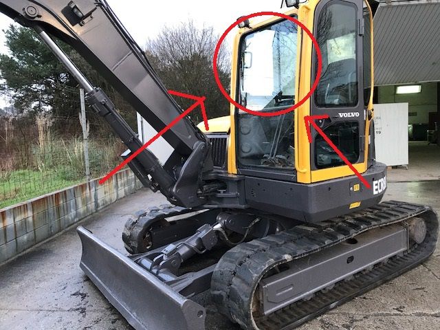 VOLVO, ECR58 / ECR88 szyba przednia górna nr 1414