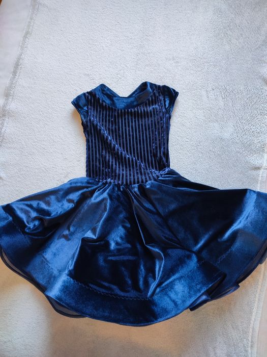 Бейсик ювеналы бальное платье