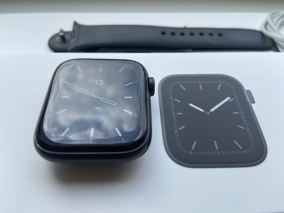 Apple watch 5 44mm Black