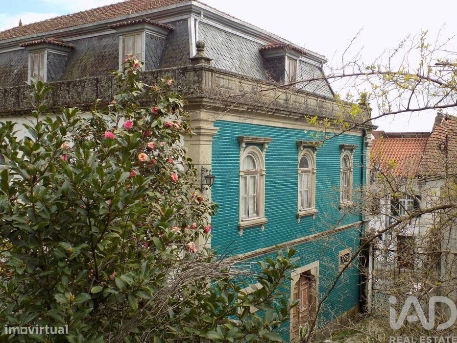 Casa / Villa T19 em Tortosendo de 1200,00 m2