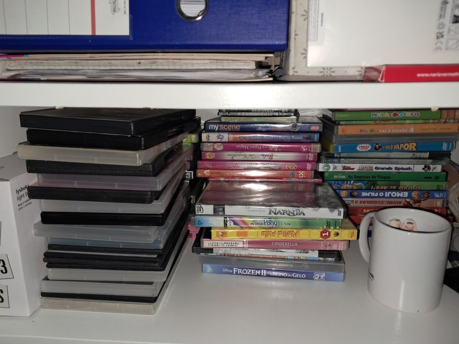Vendo dvds um pouco de tudo