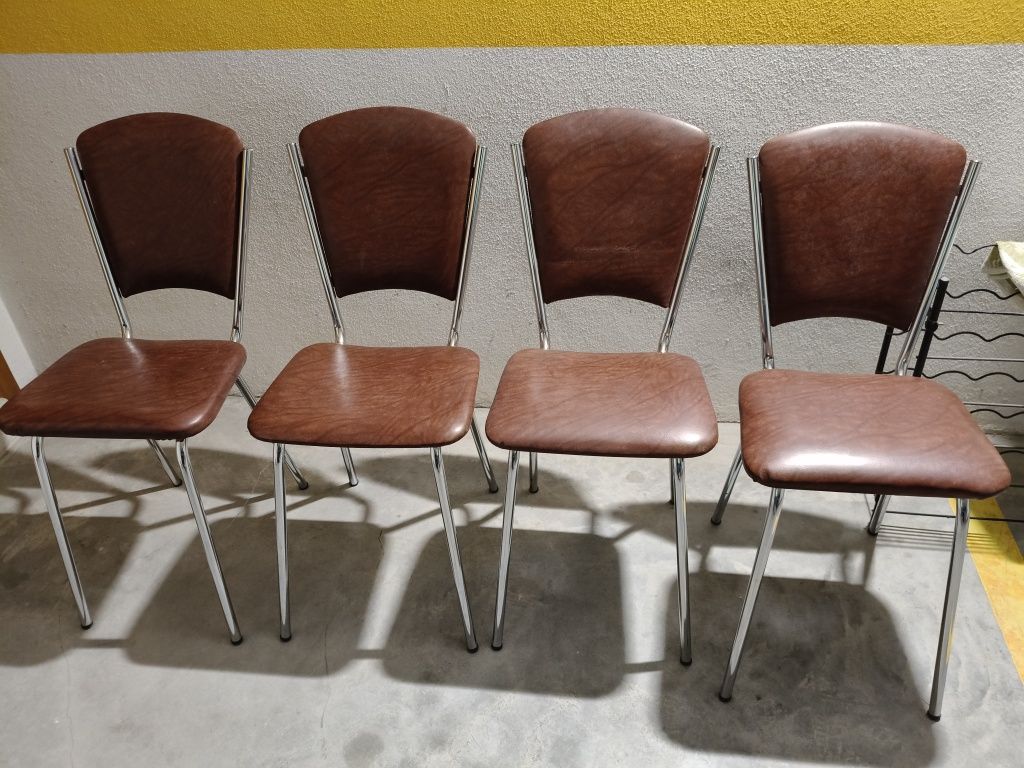 Conjunto mesa+cadeiras cozinha