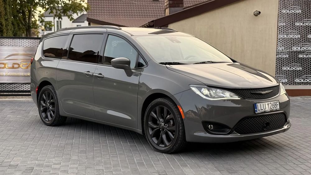 Chrysler Pacifica Monitory_Serwisowany_Doinwestowany_wersja_S_kamery_360_GWARANCJA_