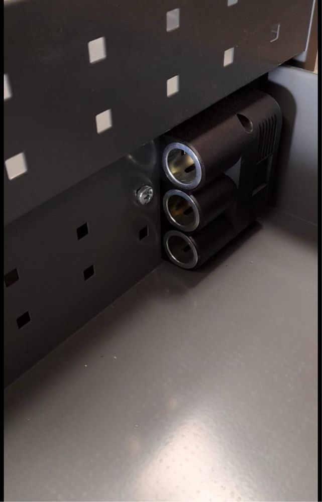 Vendo movel arrumacao para carrinha