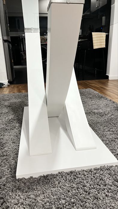 Mesa de jantar de vidro