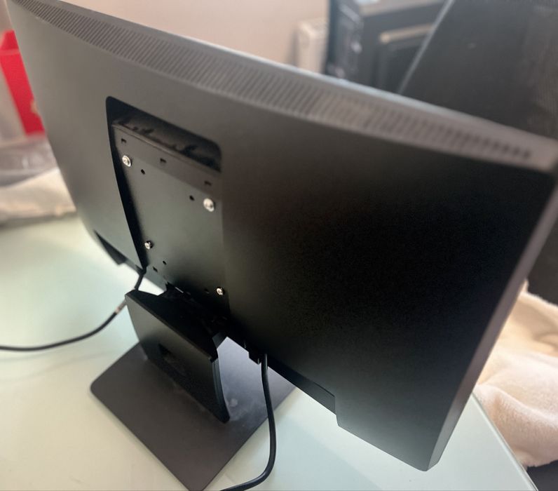 Monitor HP ProDisplay P223 21,5" - 16:9 Full HD