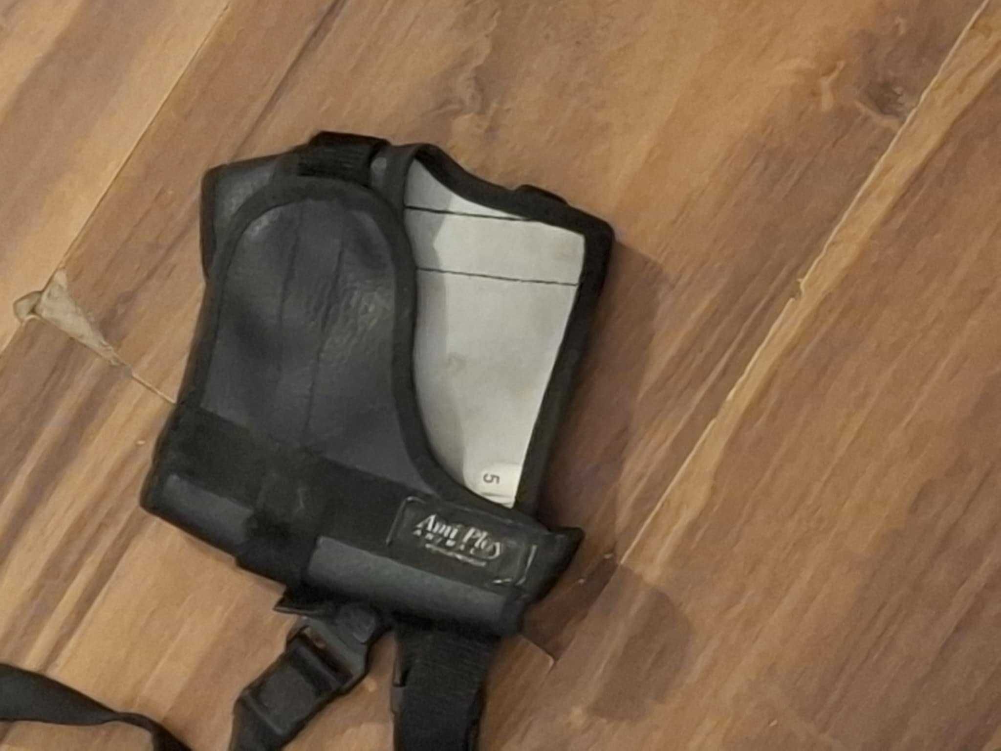 Smycz Flexi GIANT taśma 8m xl plus dodatki