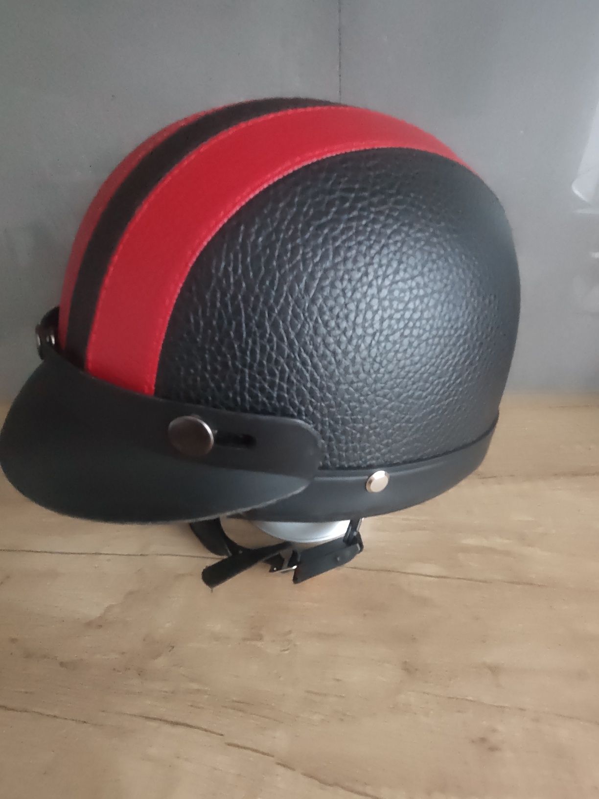 Retro Kask na rolki hulajnogę rower