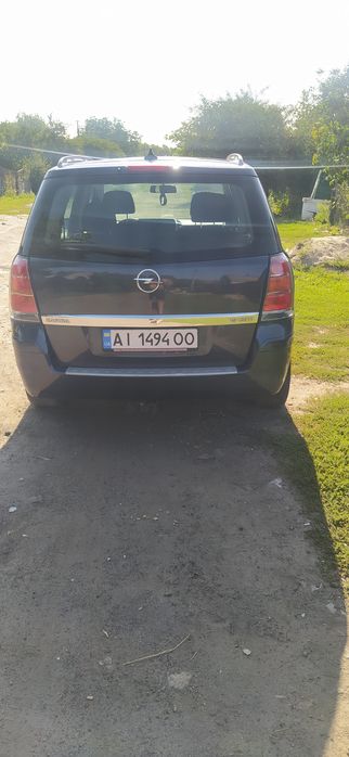 Продам авто опель зафіра б