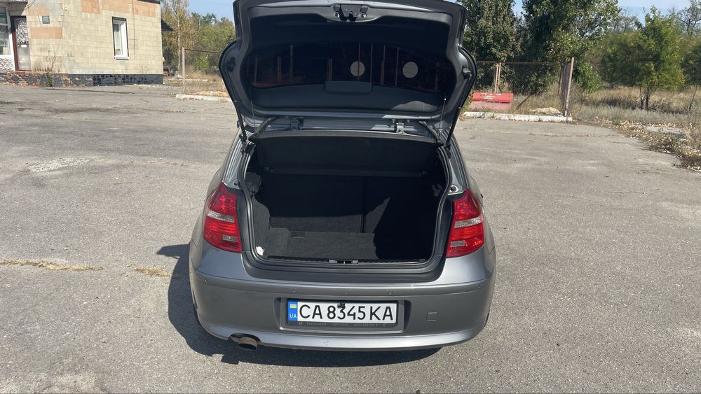 BMW 1 series 2.0 бензин