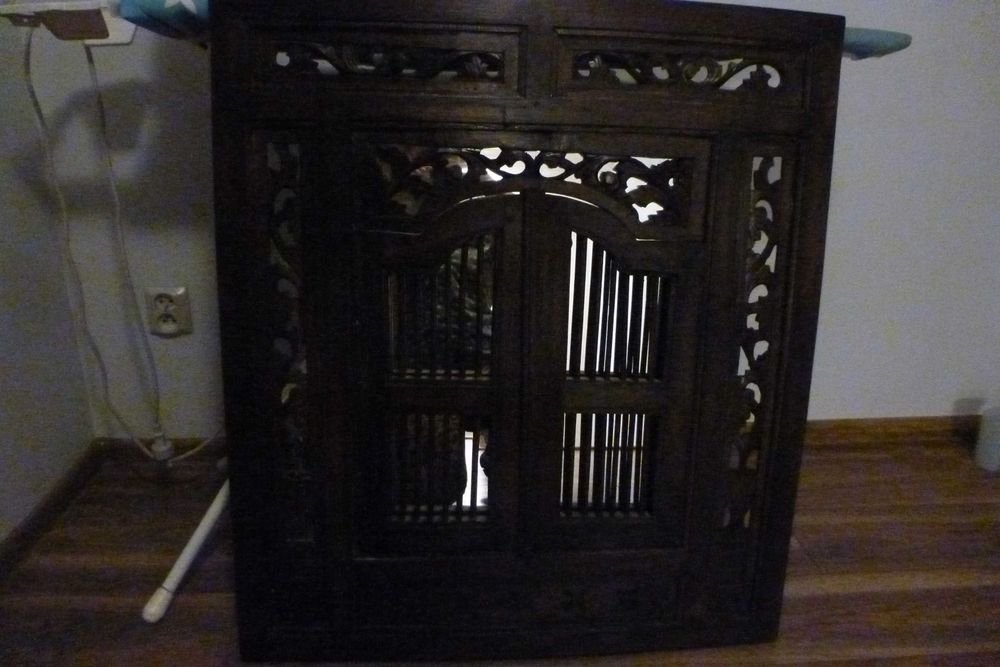 Lustro kolonialne , unikalne