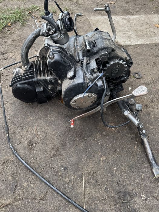 Двигун на альфу 125 кубов