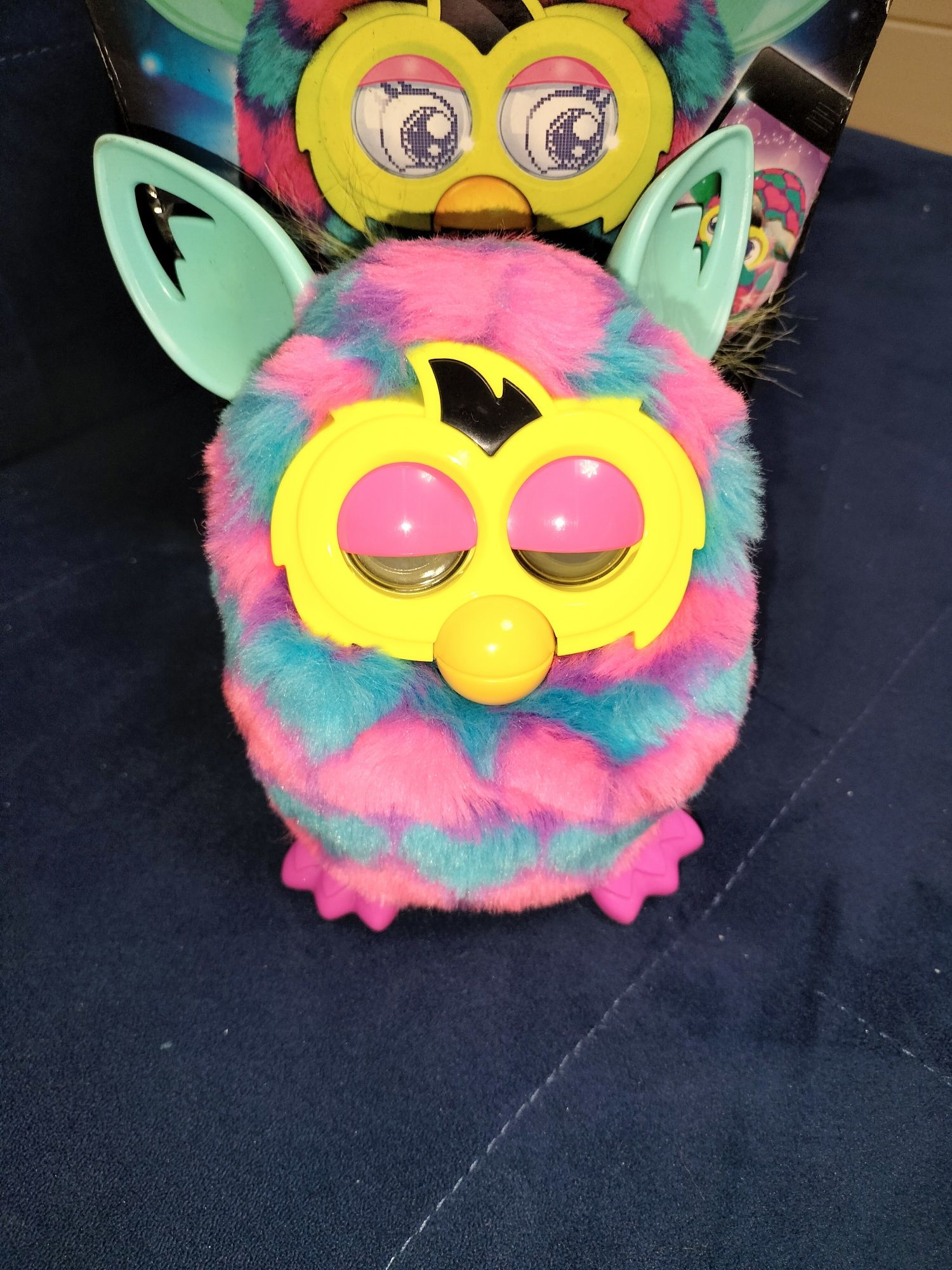 Zestaw Furby maskotka i torebka