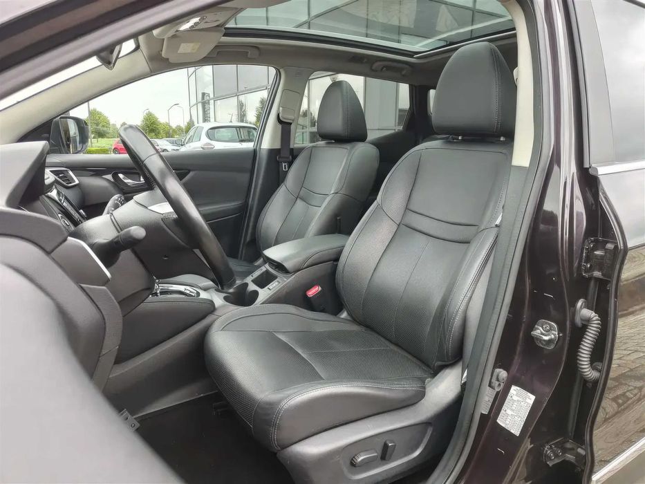 Nissan Qashqai      2015