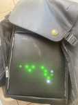 Mochila inteligente (com ecrã LED) danificada