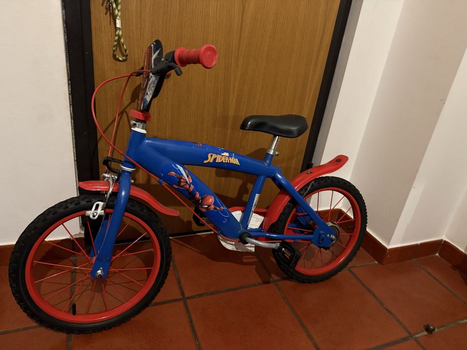 Bicicleta criança, ate 9 anos
