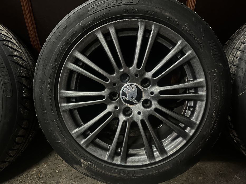 Диски 5х112 r16 7.5j гума 205/55/16 tigar
