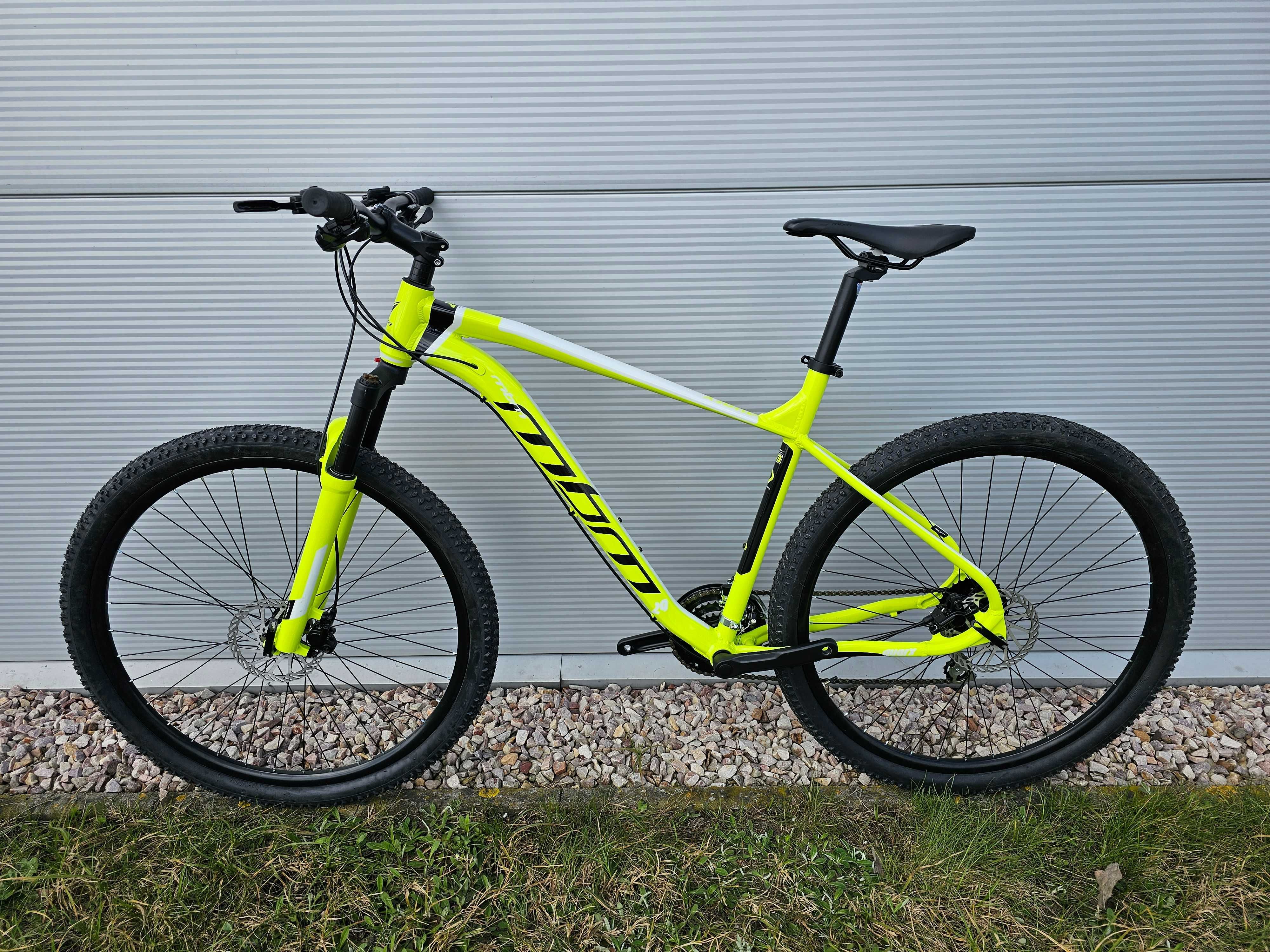 Okazja! Tani rower górski MTB MBM QUARX 29'' neon rozmiar 53/21 48/19