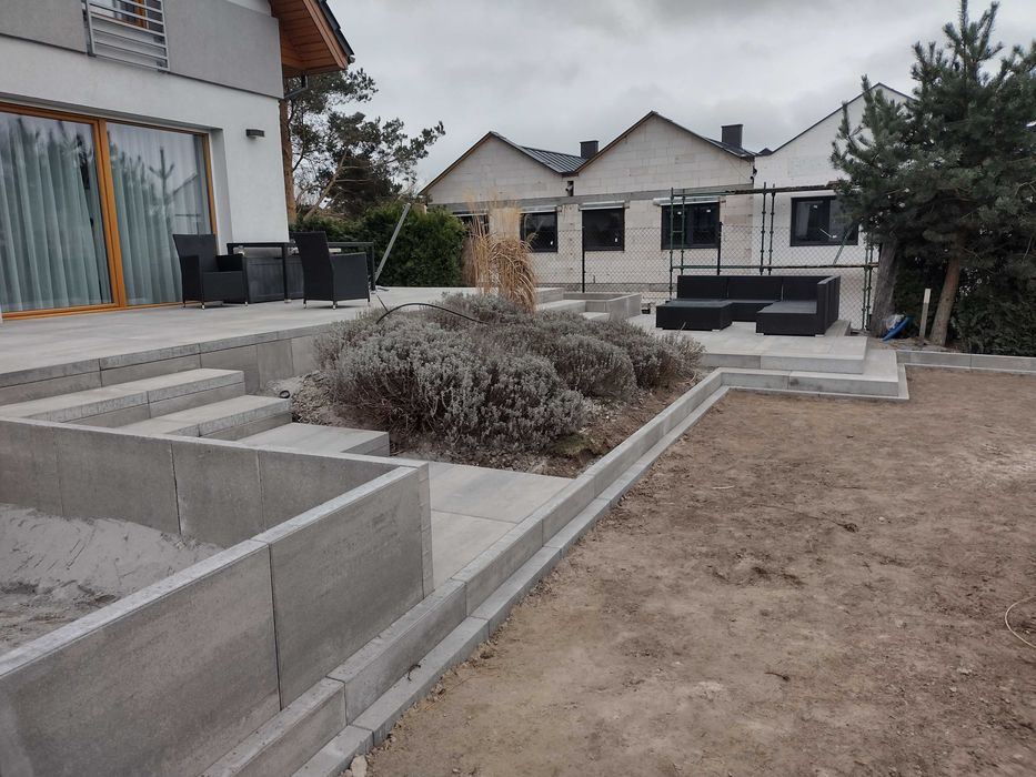 Usługi brukarskie , brukarz, kostka brukowa , drenarze , brukarstwi