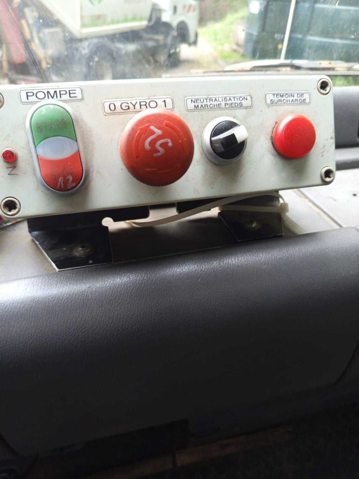 Nissan Cabstar Śmieciarka DMC 3,5T
