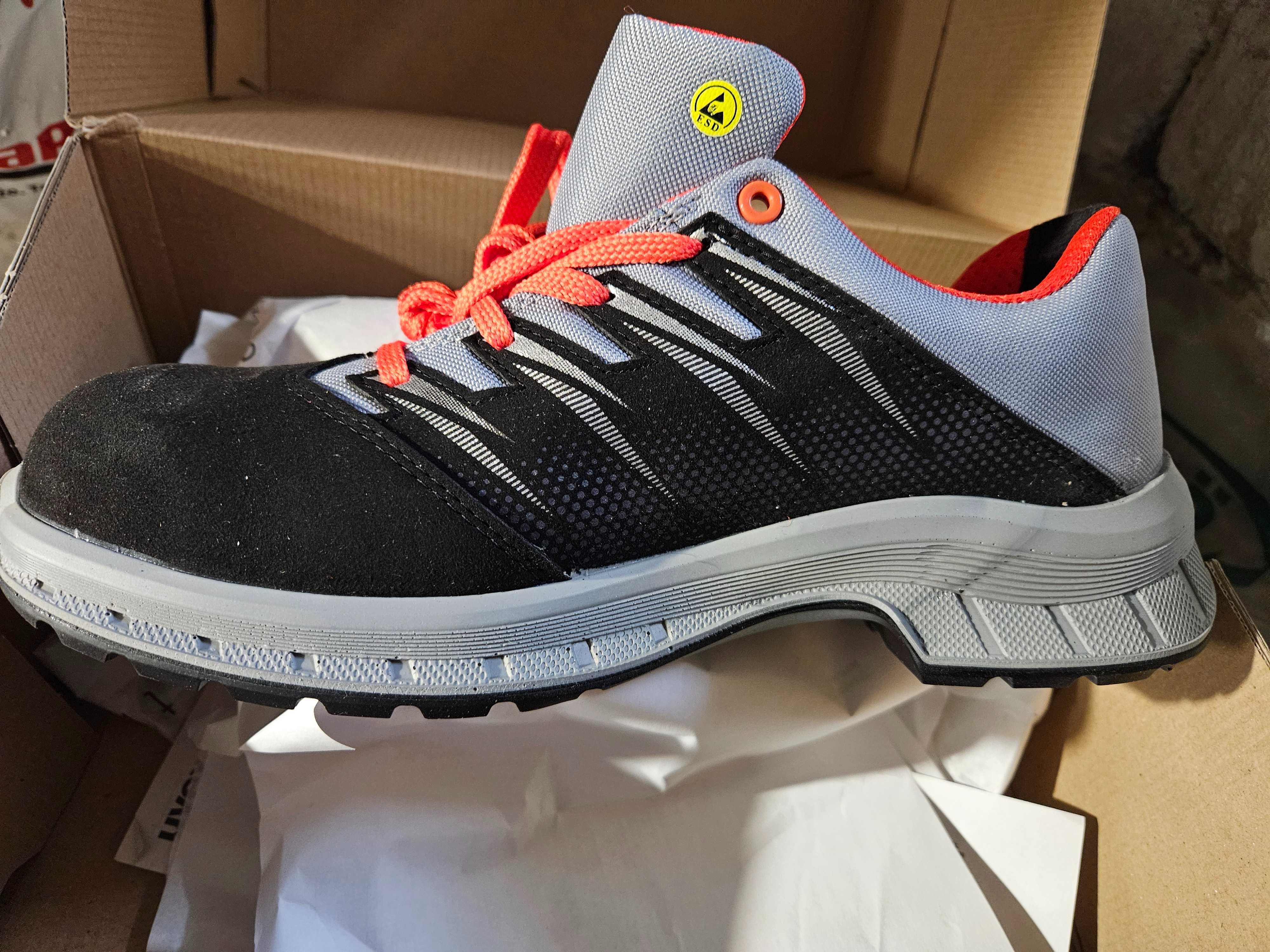 buty robocze UVEX