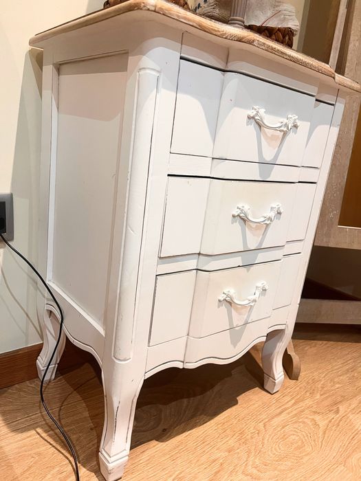 Mesas de cabeceira loja do gato preto