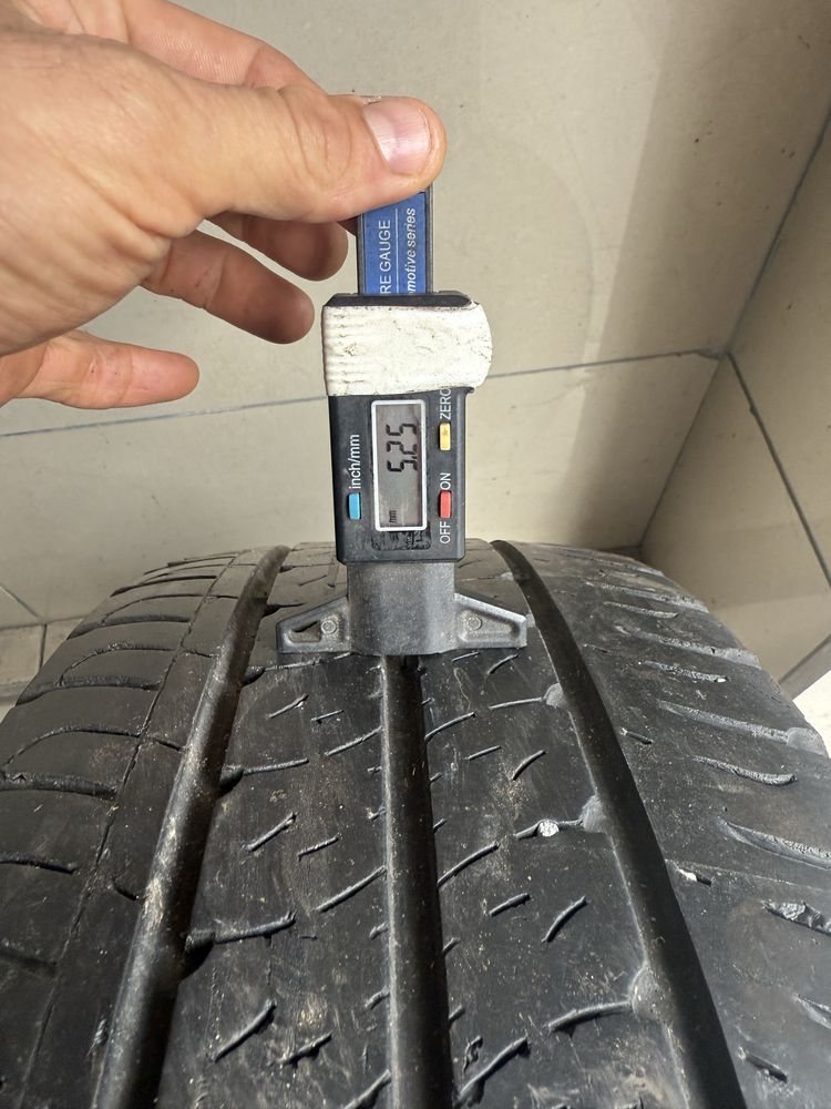 Opony 215/65/16 C GoodYear 2020 Rok 2 szt