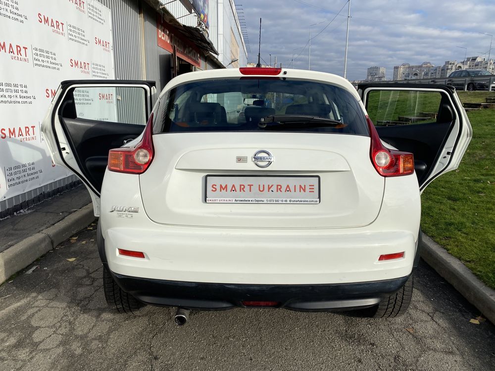 Nissan Juke 1.6 i automat з Швейцаріі