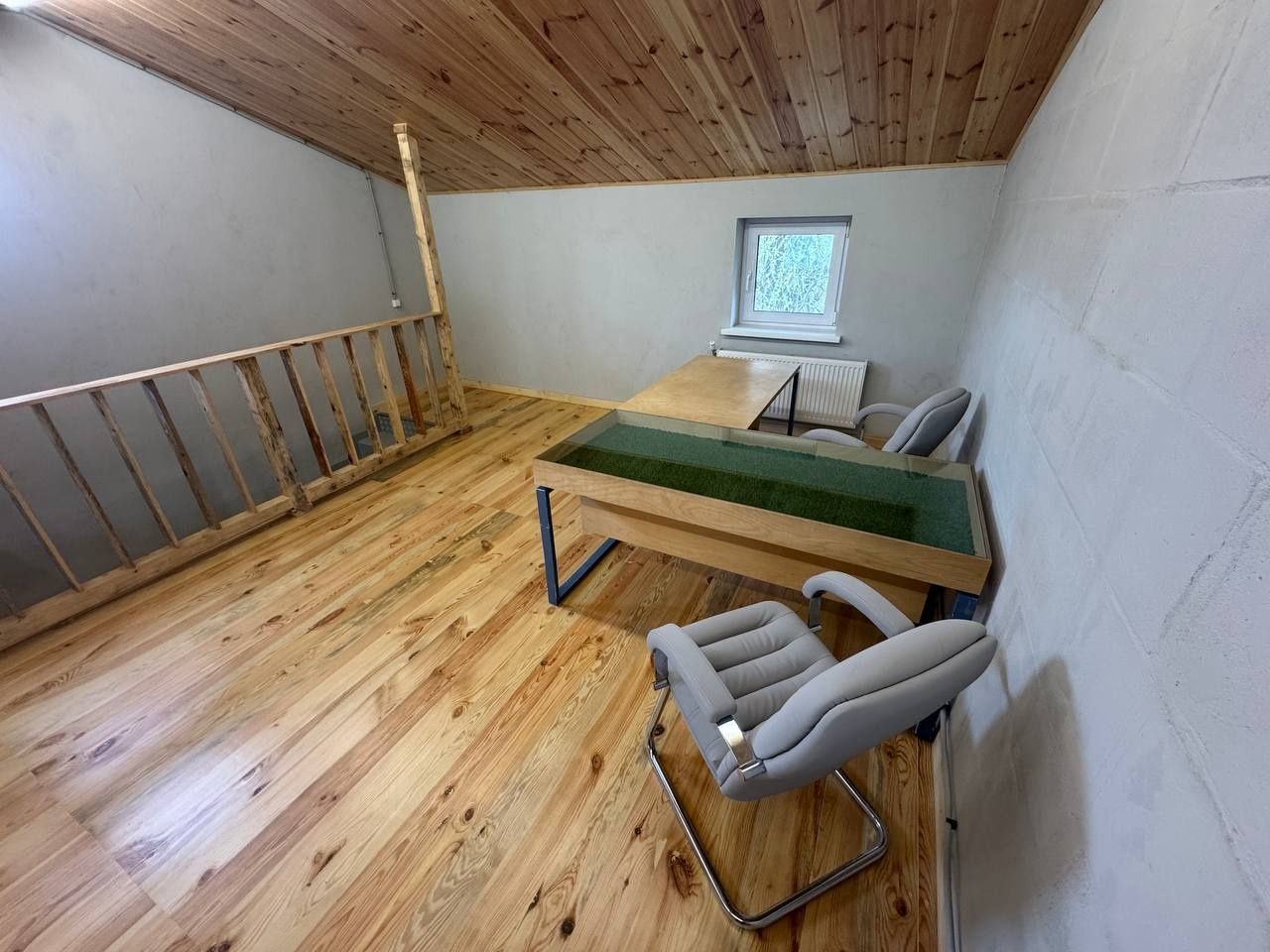 Продам великий гараж 120кв.м 4 поверхи під офіс, СТО або проживання