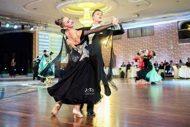 Elegancja suknia do tańca XS/S