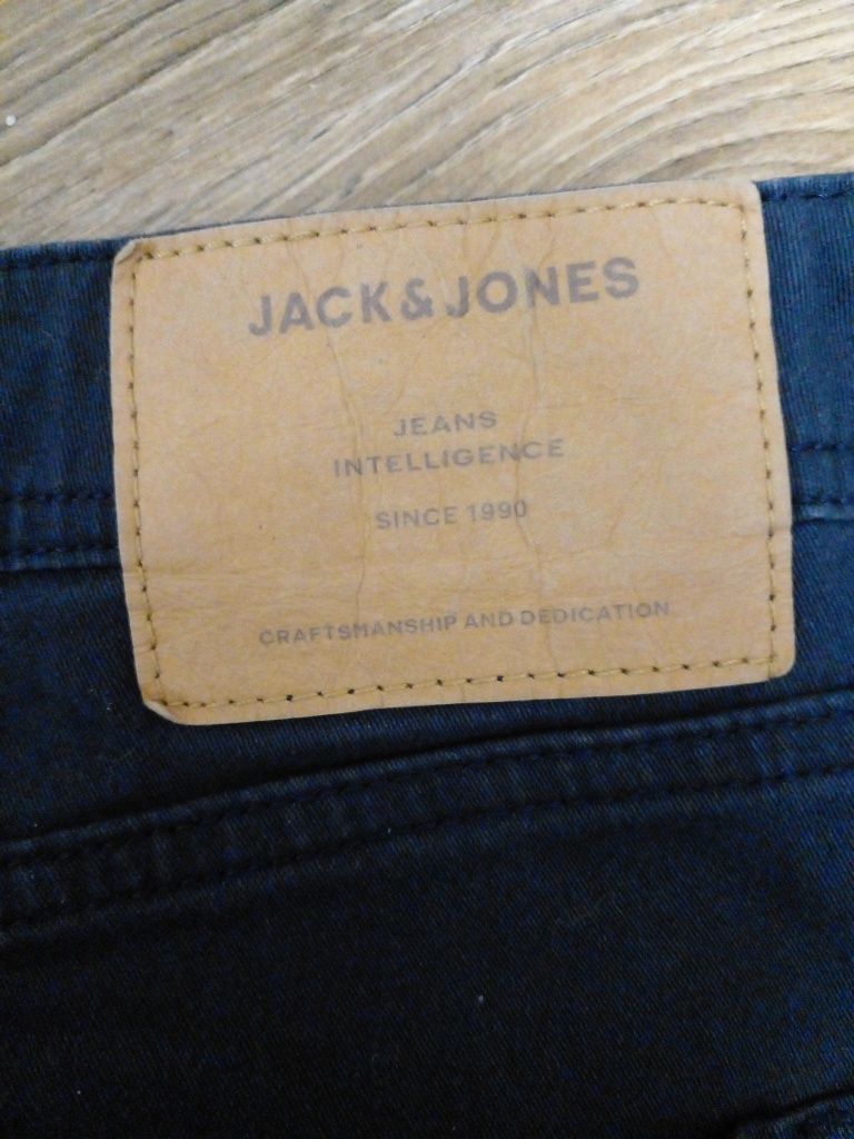 Шорты Jack & Jones. Размер 30-32