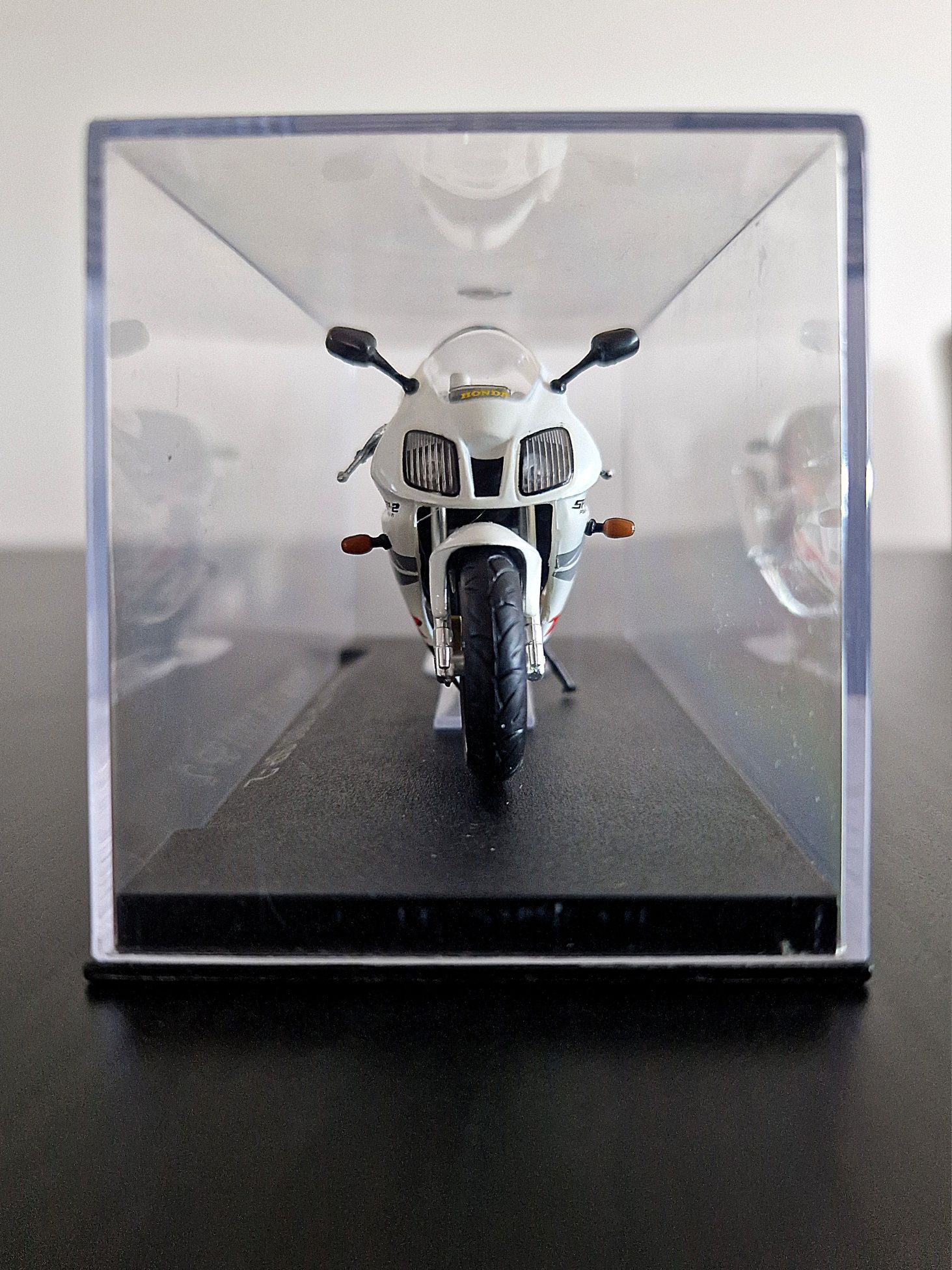 Miniatura Honda VTR 1000 SP-2