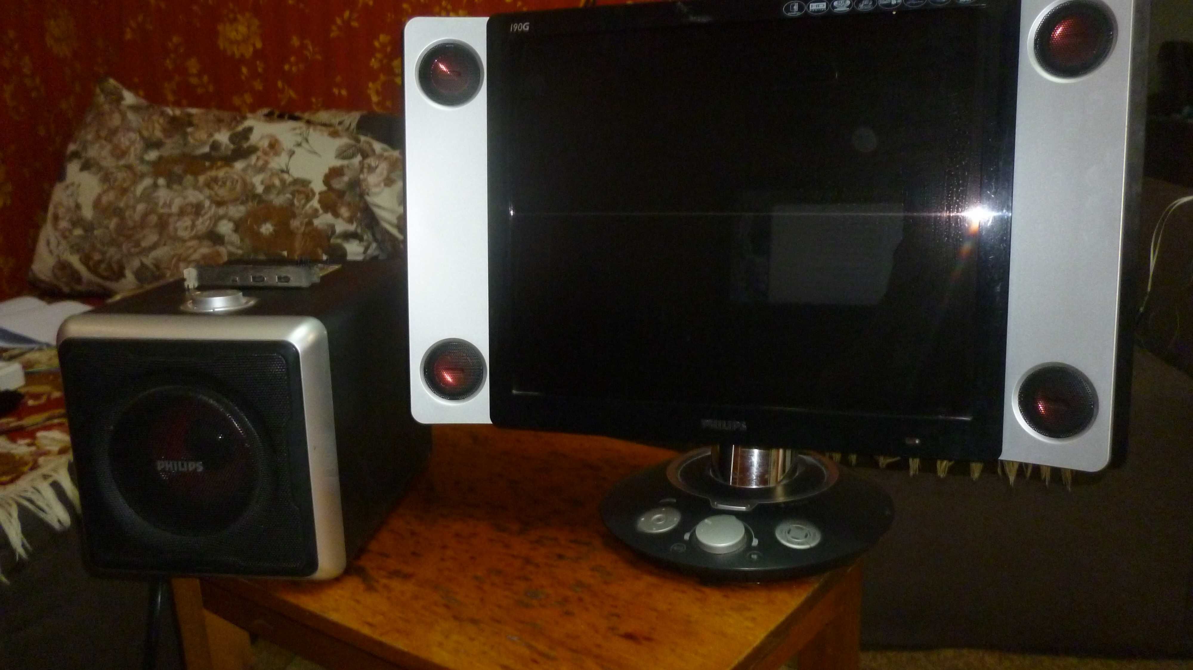 монитор PHILIPS 19 G