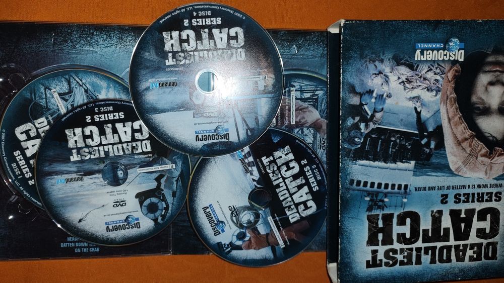 Połowy krabów na Morzu Beringa 5 DVD Dokument j.angielski