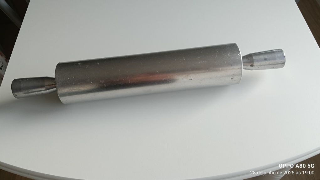 Rollo de massa.   Óptimo para esticar massas
