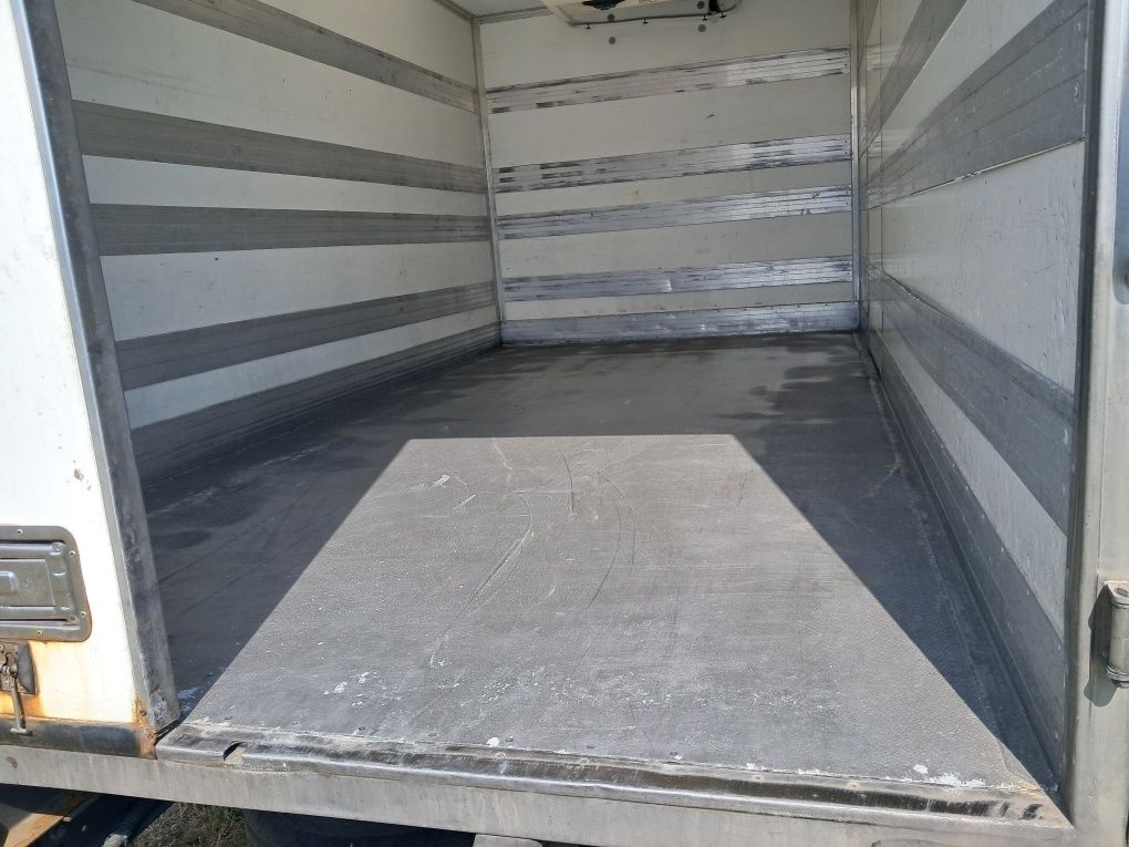 Chlodnia z agregatem Thermo King v200max 4,25x2,10x1,90m