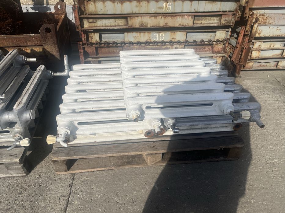 Продам батареї Чугуна