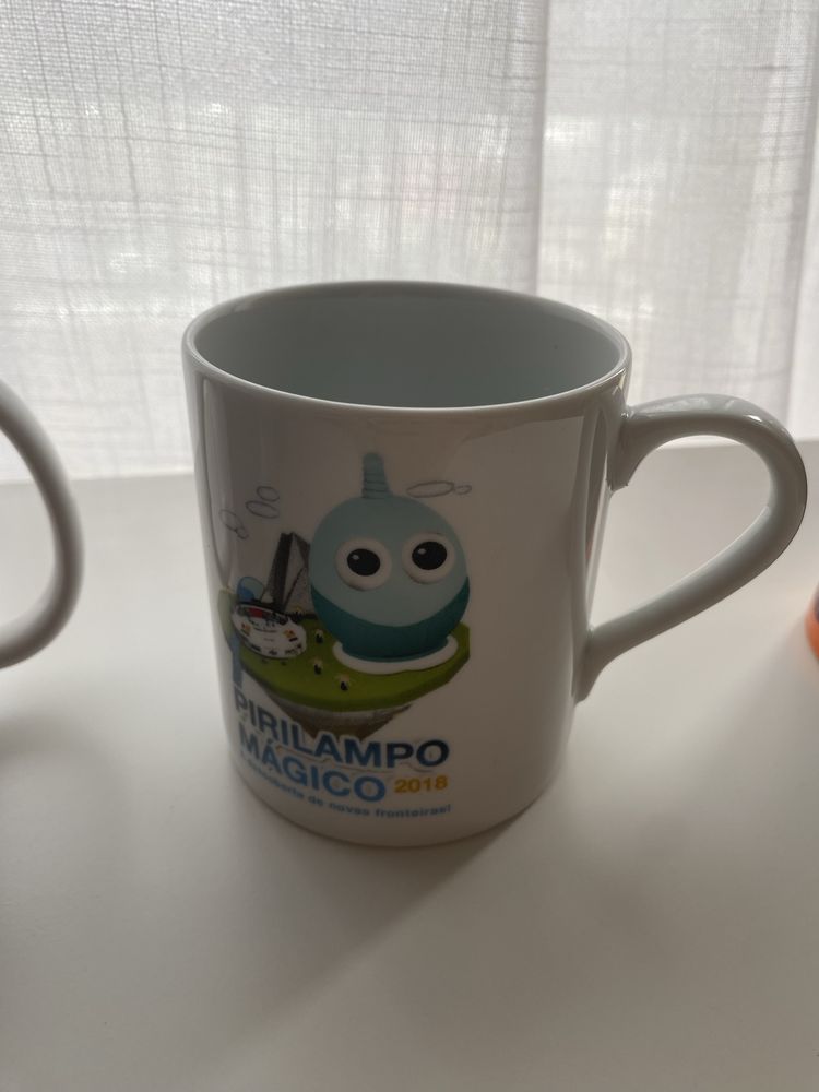 Canecas em ótimo estado