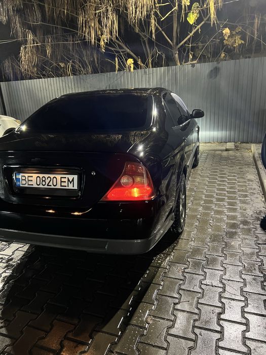 Шевроле Єванда 2006